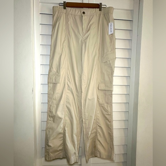 PacSun low rise puddle khaki pants super lightweight NWT - Picture 1 of 8